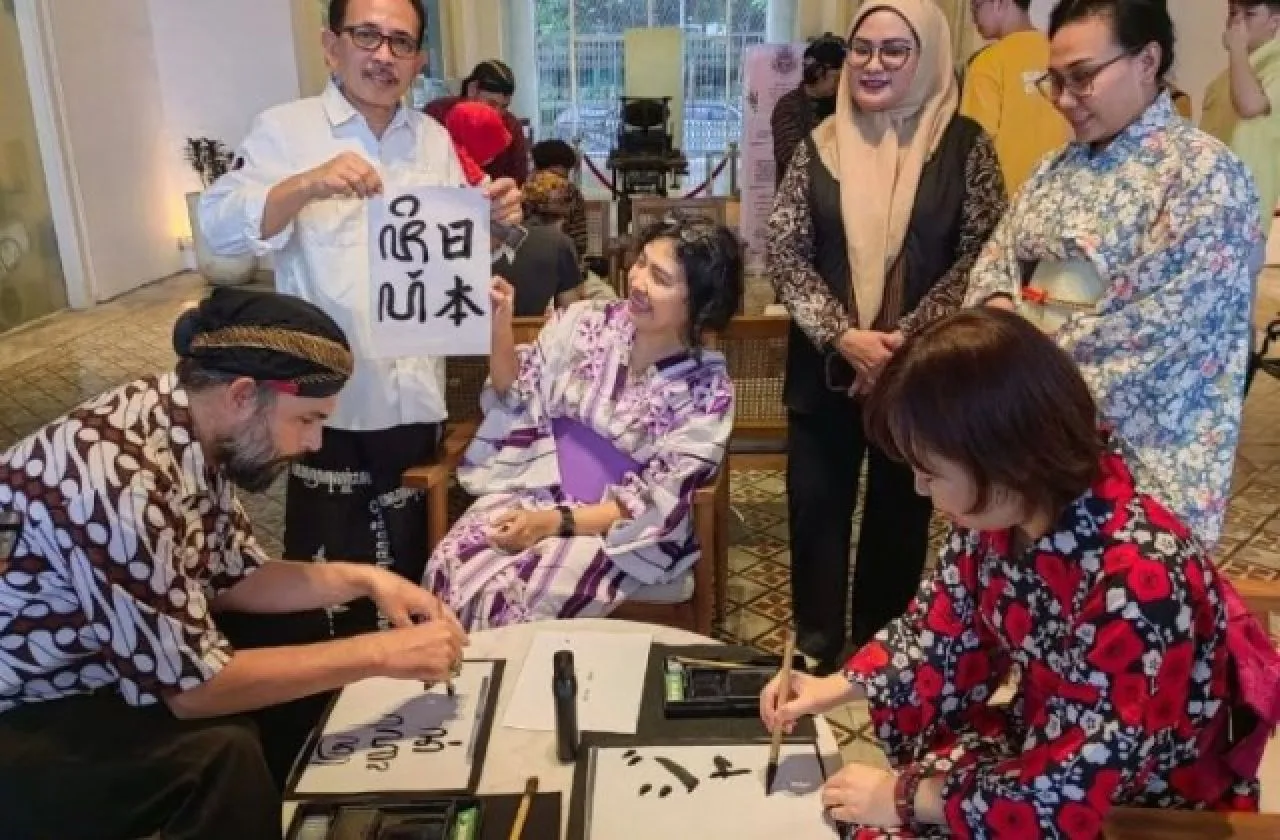 DPRD Surabaya Ajak Pelestarian Aksara Jawa Dilakukan Masif, Agar Lebih Dikenal Dunia