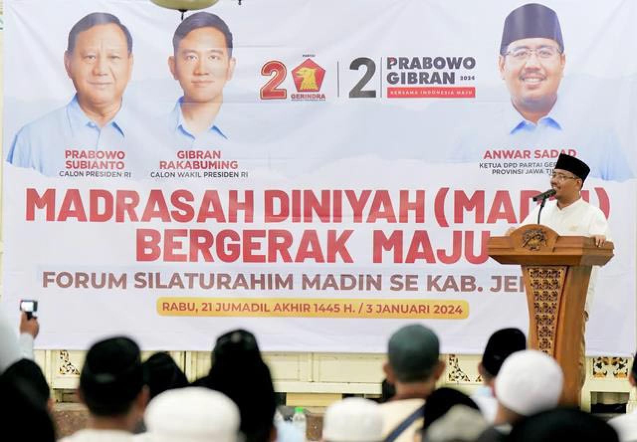 Tokoh Penggerak Madin Jember Berduyun-duyun Dukung Prabowo-Gibran, Gus Sadad: Vitamin Buat Kami!