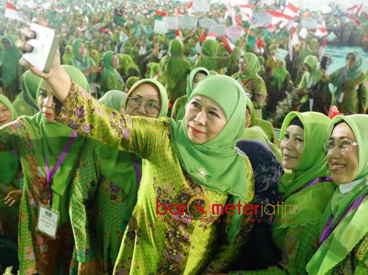 25 Hari Lagi Coblosan Pilpres, Khofifah Baru 'Berkeringat' untuk Prabowo-Gibran Mulai 21 Januari!