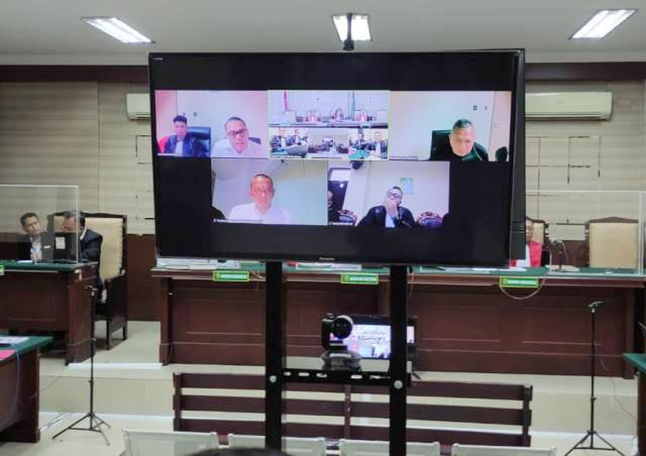 Sidang Perdana Suap Kejari Bondowoso, Dakwaan JPU KPK Nyerempet Bupati dan Inspektorat!