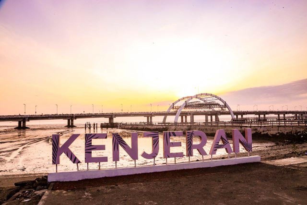 THP Kenjeran Surabaya Dibanjiri 8.360 Wisatawan, Tiket Terjual hingga Rp 139 Juta!