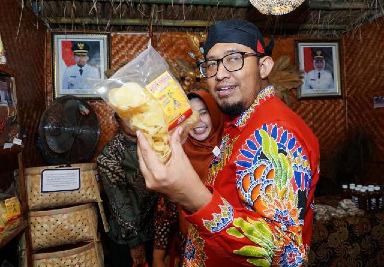 Bupati Fauzi Genjot Kunjungan Wisatawan ke Sumenep, 2024 Target 2 Juta dengan Gelar 104 Event!