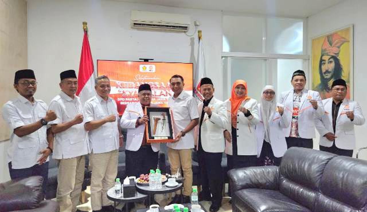 Berbeda Tajam di Pilpres, PKS Jatim Kunjungi Gerindra Rajut Koalisi untuk Pilkada
