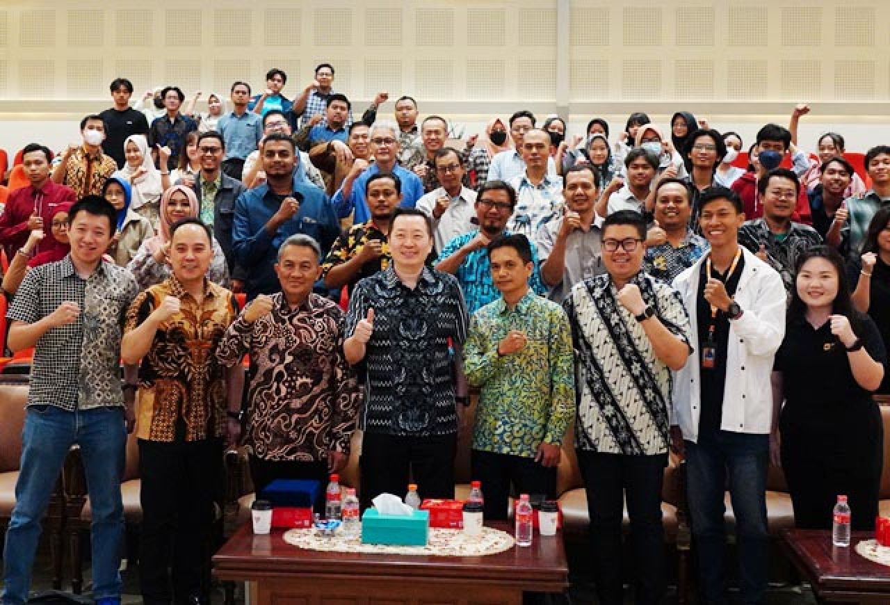 CTO Maxy Academy Bicara Eksistensi AI di Seminar Nasional: Kita Jangan Merasa Tersisih!