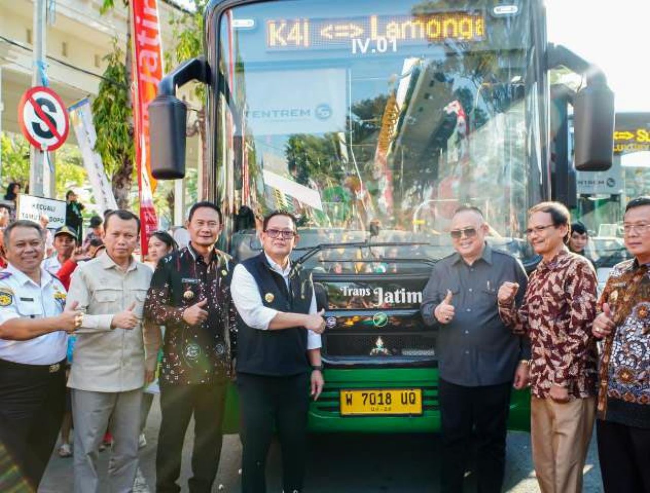 Bus Trans Jatim Koridor IV Diluncurkan, Pak Yes Harap Tingkatkan Ekonomi Lamongan