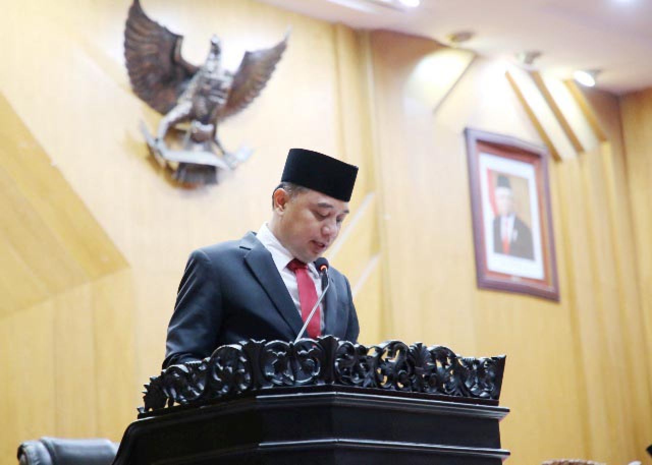 Eri Cahyadi Tanggapi Fraksi: Prioritas APBD 2025 untuk Kesehatan hingga Entas Kemiskinan!