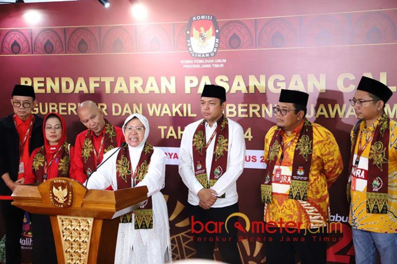 Jagoan PDIP Daftar ke KPU, Risma-Gus Hans Datang 'Resik-resik' Jawa Timur!