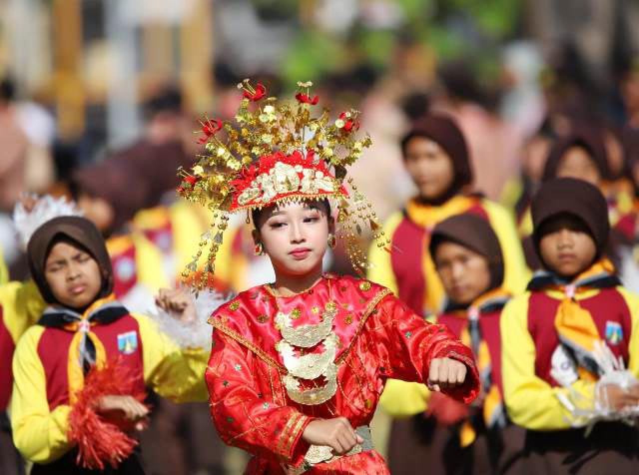 Atraktif! 302 Siswa SD di Tuban Suguhkan Senam Pelajar Pancasila di Hari Pramuka