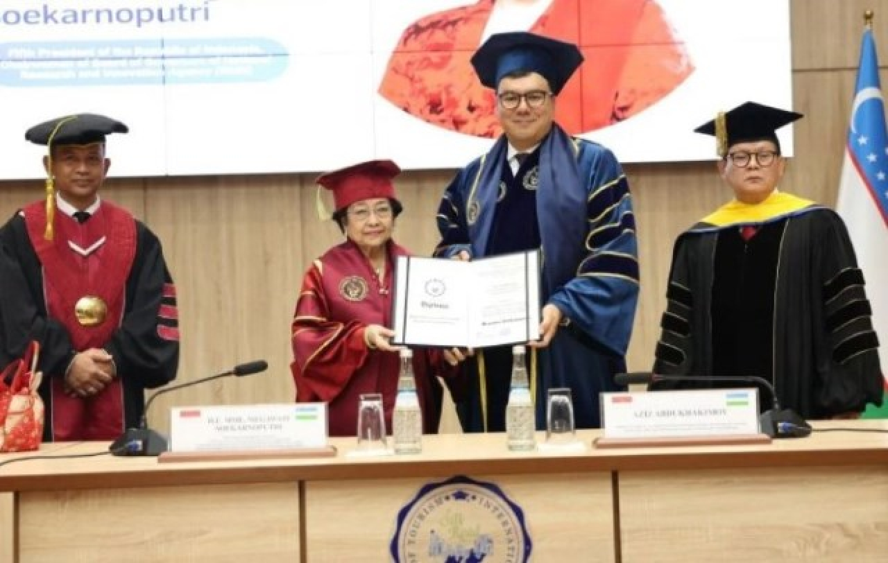 Megawati Raih Profesor Kehormatan di Uzbekistan, Adi Sutarwijono: PDIP Surabaya Bangga!