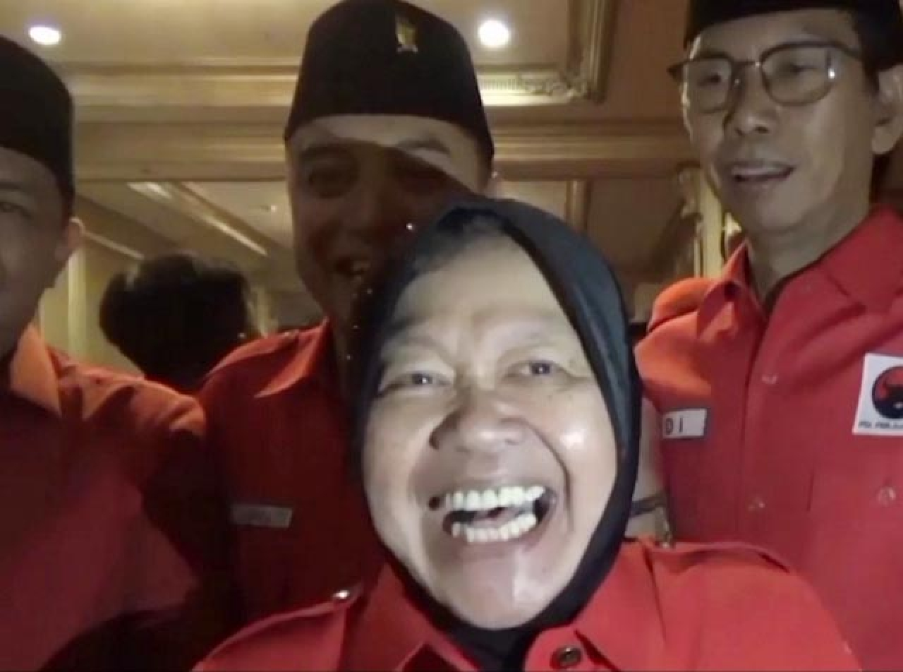 Masih Tertinggal dari Khofifah di Survei Pilgub Jatim, Risma: Aku Baru Jalan Seminggu!