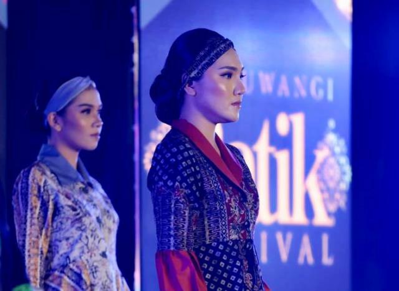 Digelar di Hutan de Djawatan, Banyuwangi Batik Festival Angkat Motif Jenon