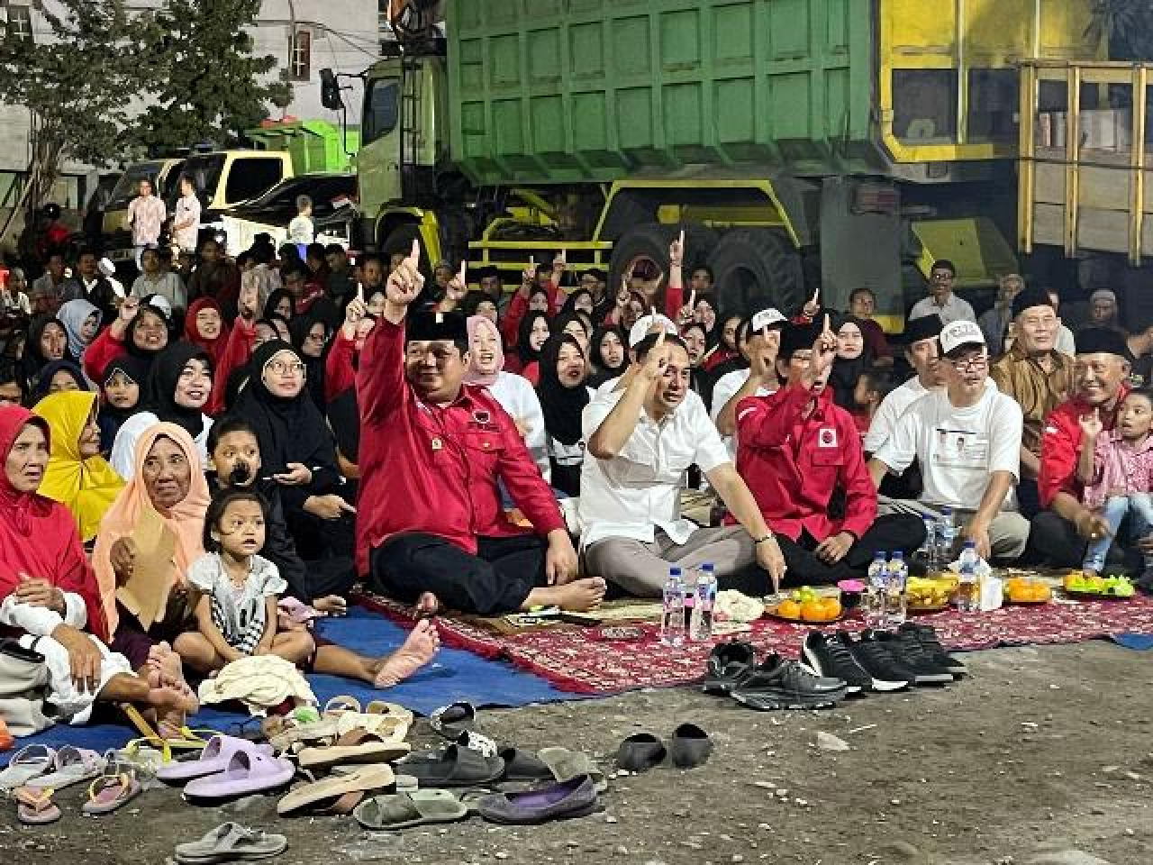 Eri Cahyadi Ajak Warga Menangkan Risma-Gus Hans: Agar Terwujud Pendidikan Gratis!