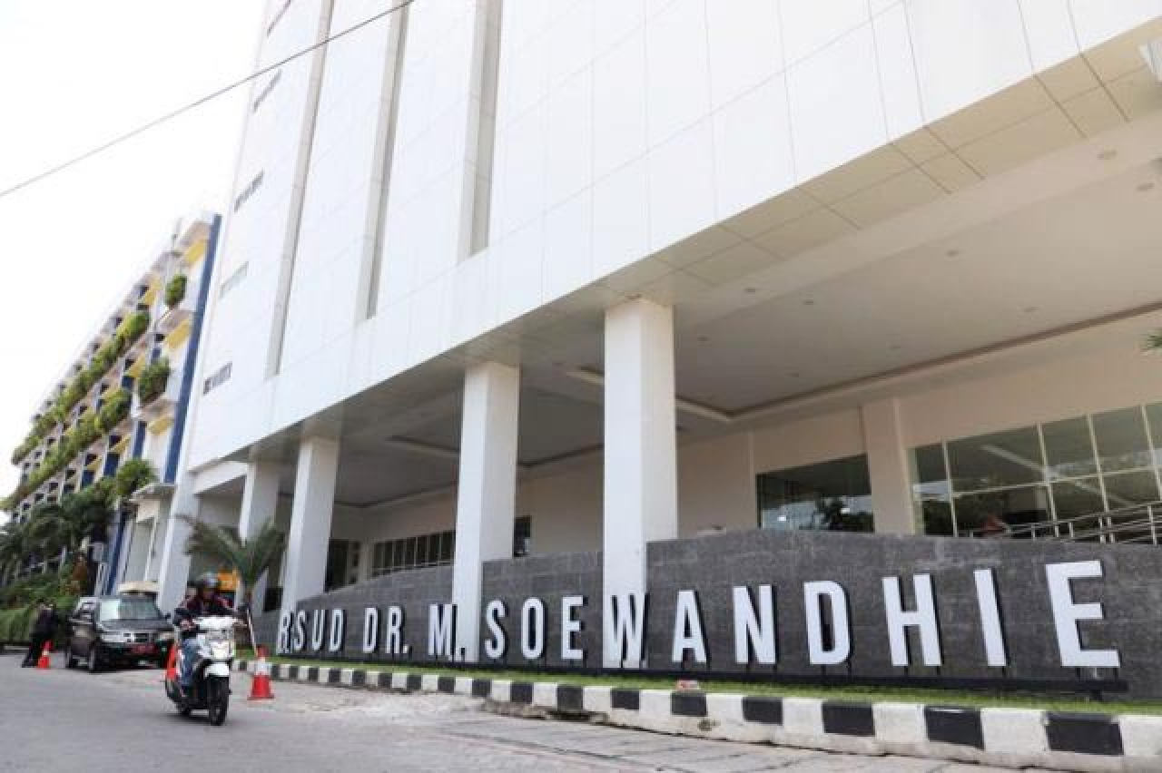 RSUD Soewandhie Bantah Dugaan Malapraktik, Sayangkan Pemblokiran Ruang Dokter!