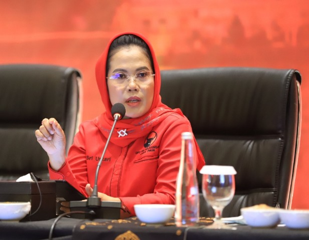 PDIP Menangi Pilkada di 21 Kabupaten/Kota se-Jatim, Tuntut Coblosan Ulang di Kota Blitar!