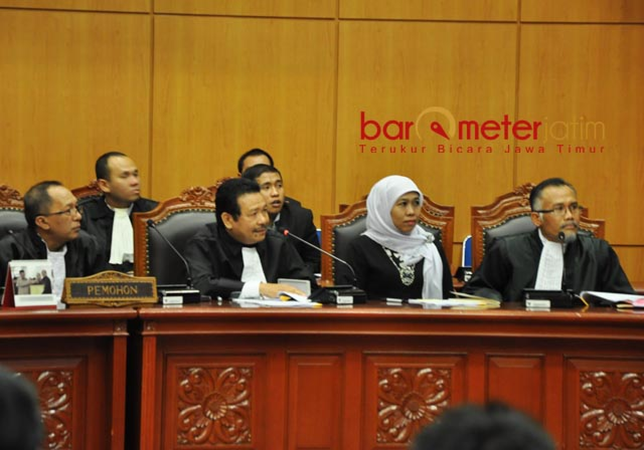 Risma-Gus Hans Diminta Legowo, Tim Hukum: Khofifah Malah 2 Kali Gugat ke MK!