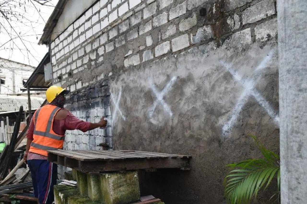 Berdiri di Atas Sungai Kalianak Surabaya, 107 Bangunan Dibongkar Usai Lebaran!