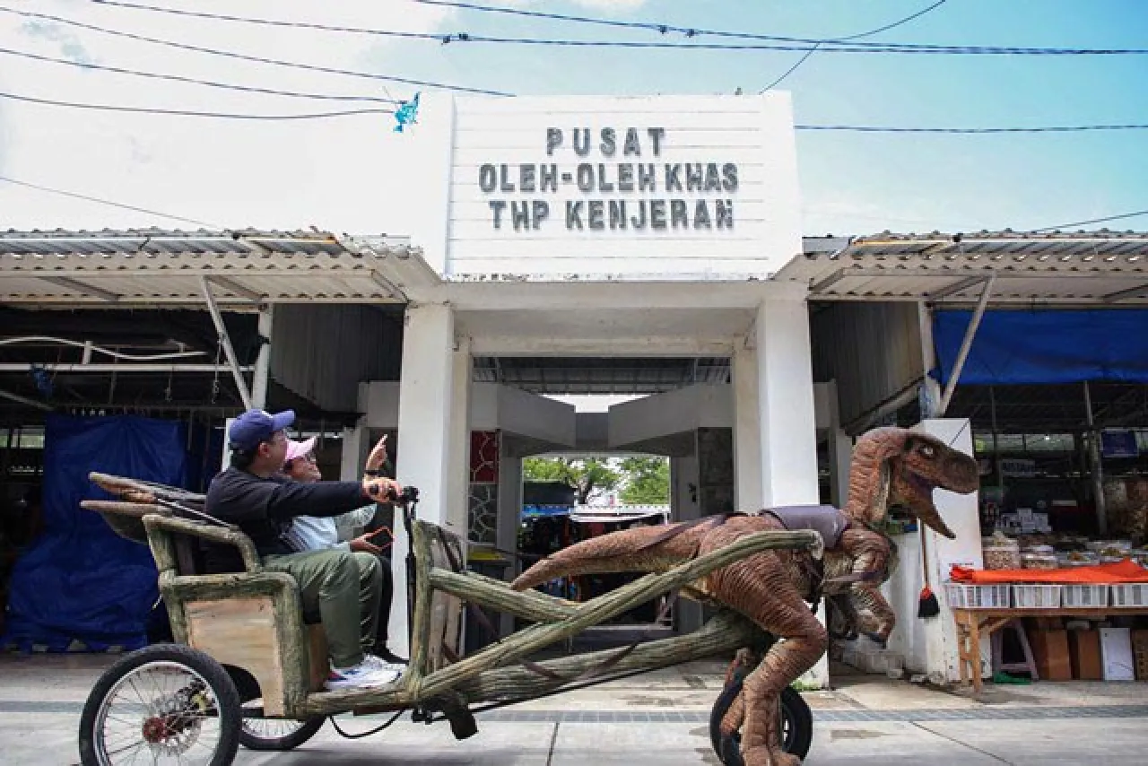 THP Kenjeran Surabaya Dijubeli Pengunjung, Omzet Pedagang Melonjak Rp 1 Juta per Hari!