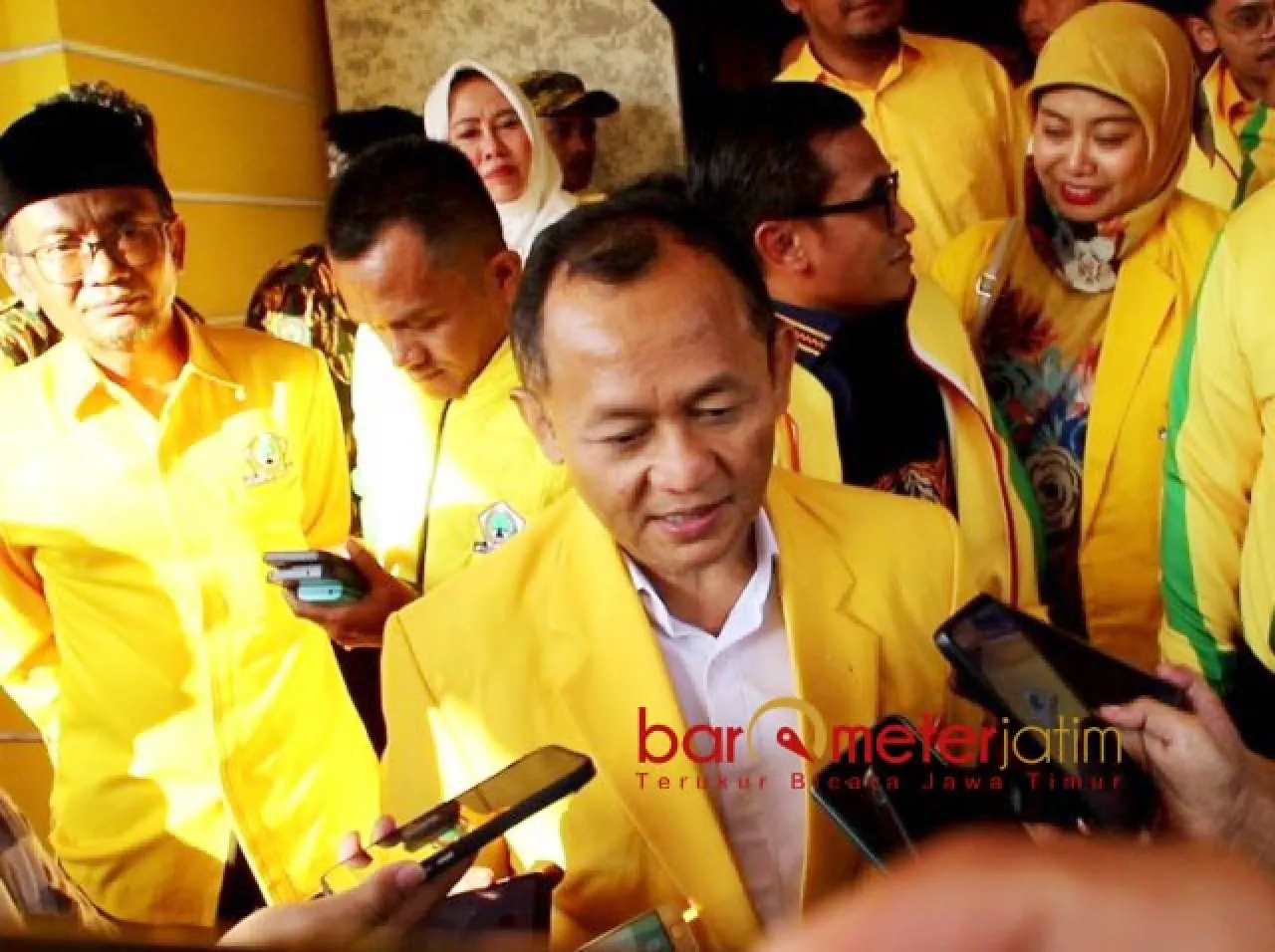 Sarmuji Anggota DPR RI Terpopuler dengan Kinerja Terbaik di Jatim, Ibas pun Dilibas!