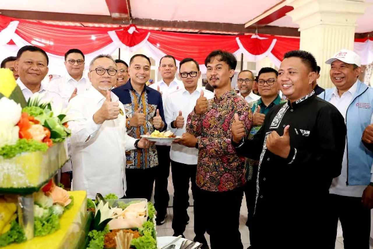 Zulhas: Dulu Koperasi Bagi-bagi Duit tapi Tak Berhasil, Kopkel Merah Putih Ini Beda!