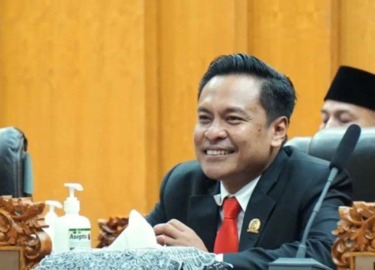 DPRD Surabaya Minta Pemkot Umumkan Pelaku Bisnis Tak Patuh Pajak