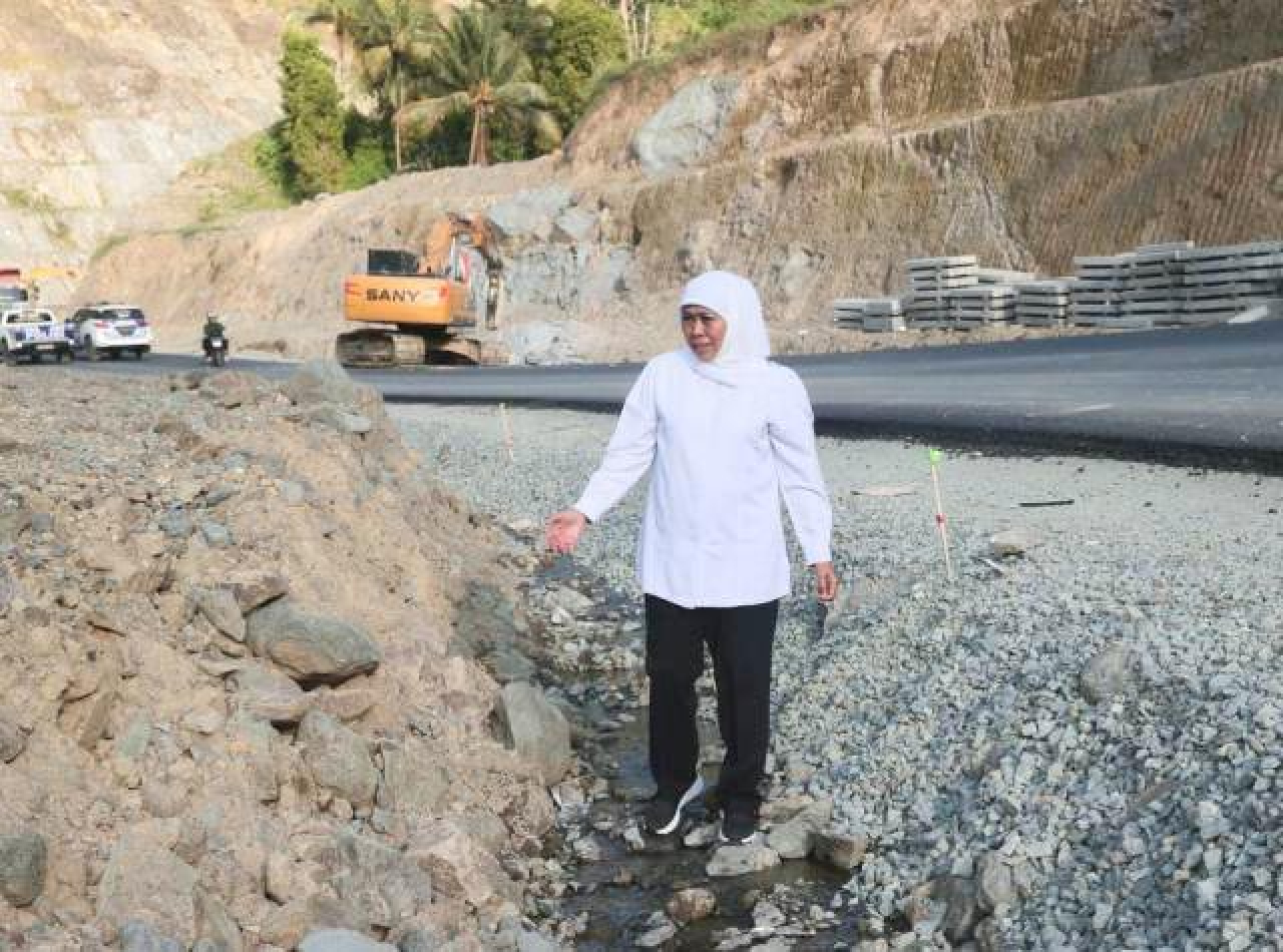 Perbaikan Jalan Provinsi di Jember Butuh Rp 30 M, Khofifah Minta Tuntas 3 Bulan!
