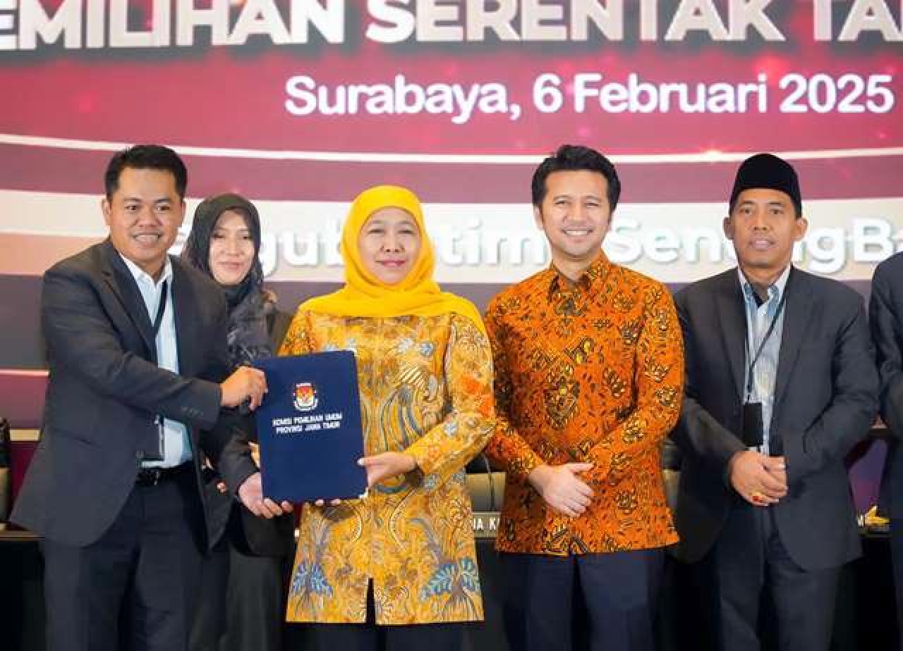 KPU Jatim Tetapkan Khofifah-Emil Gubernur-Wagub Terpilih, Pelantikan 20 Februari
