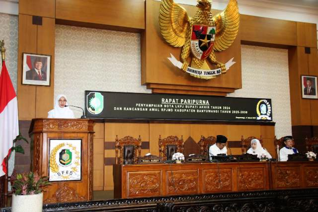 Ipuk Beber Capaian Banyuwangi 2024: Ekonomi Tumbuh 4,68%, Orang Miskin Turun Jadi 6,54%!