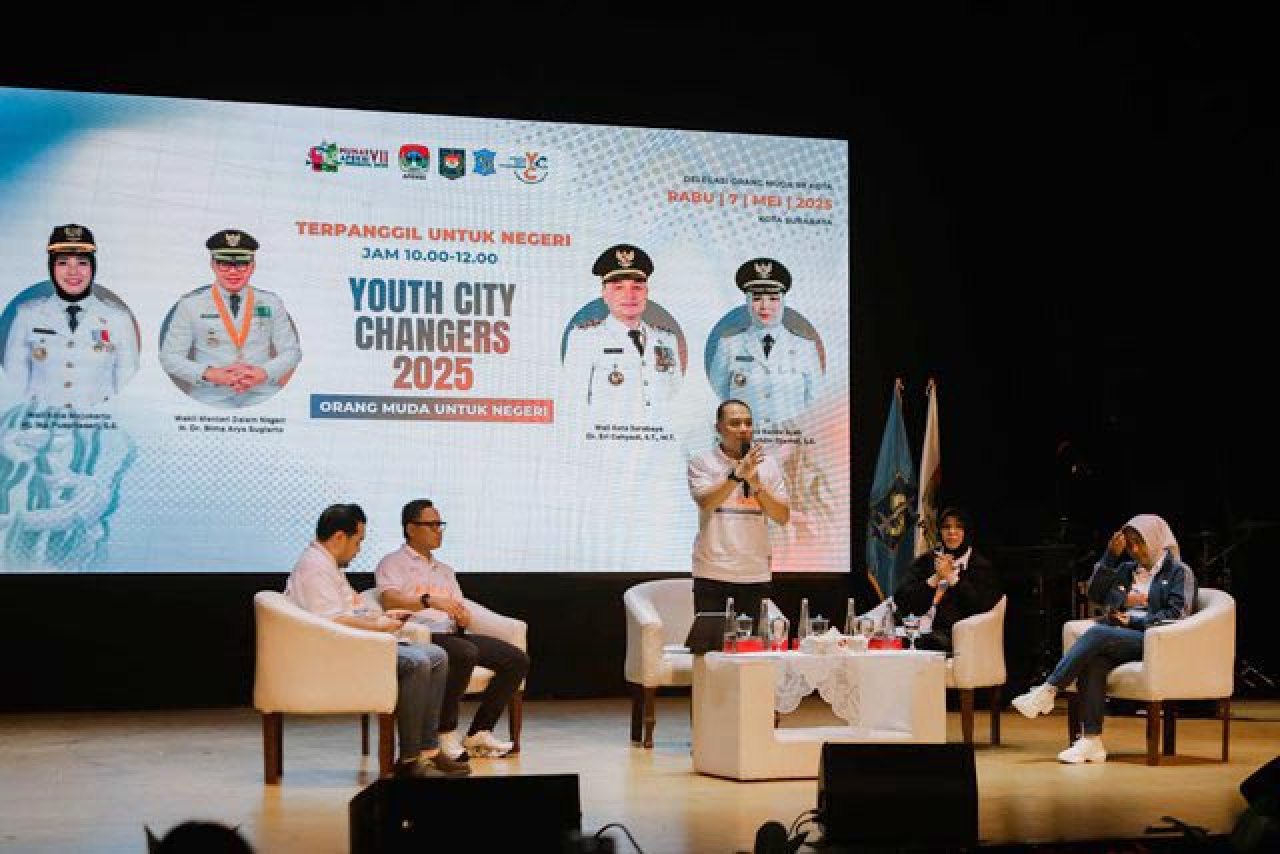 Seru! Wamendagri dan 3 Wali Kota Berbagi Ilmu dengan Pemuda di Ajang YCC Apeksi