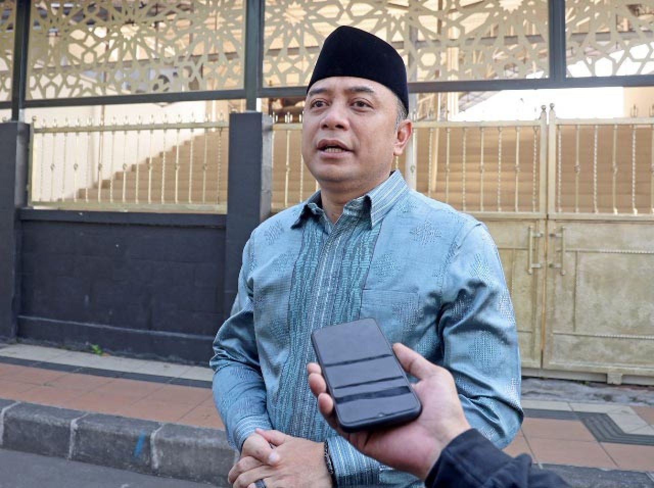 Waspada dan Cegah Penularan Covid-19 di Surabaya, Eri Cahyadi Terbitkan SE!