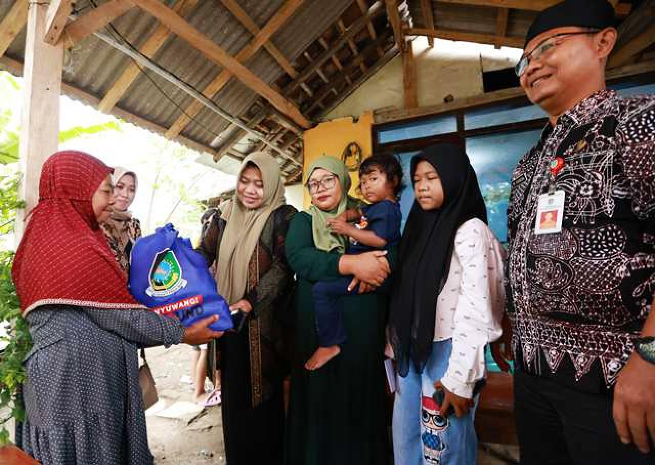 Warga Banyuwangi Jadi Korban KMP Tunu Pratama Jaya Tenggelam, Ipuk Gerak Cepat!