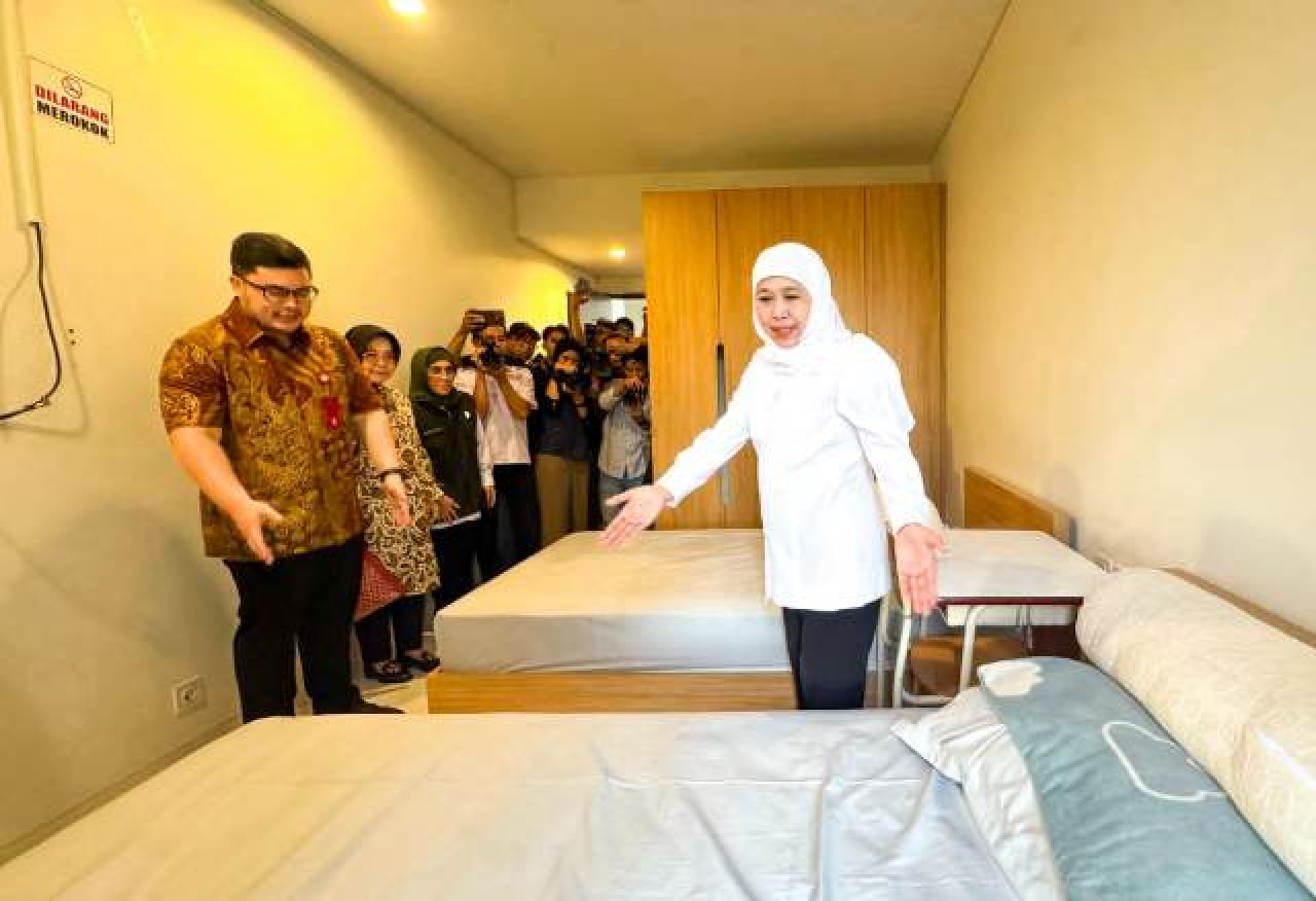 Khofifah Tinjau Sekolah Rakyat: Kamar Mandinya Lebih Mewah dari Rumah Saya!