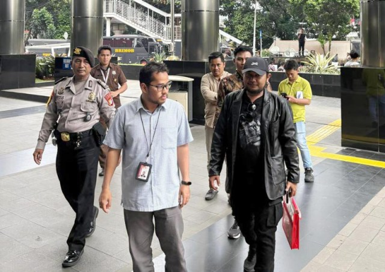 Diduga Tak Beres! Aliran Hibah Rp 47,2 Miliar ke Masjid Al Akbar Dilaporkan ke KPK