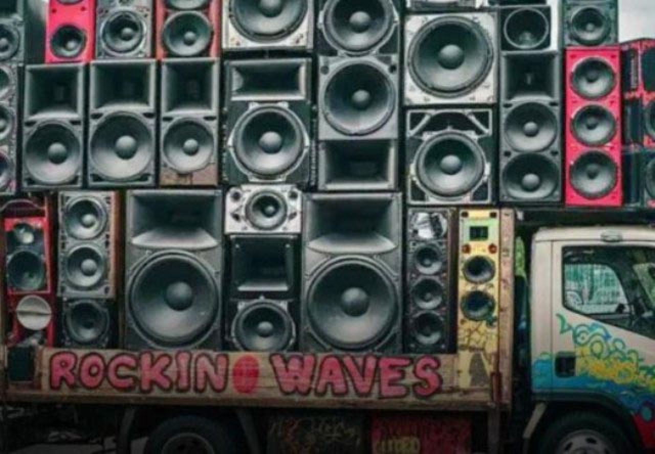 Akhirnya Khofifah Terbitkan Aturan Sound Horeg, Simak Detailnya!