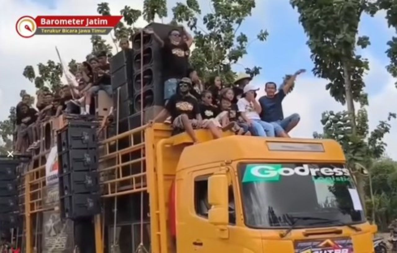 Khofifah Tak Larang Sound Horeg di Jatim, Ini Aturan Lengkapnya!