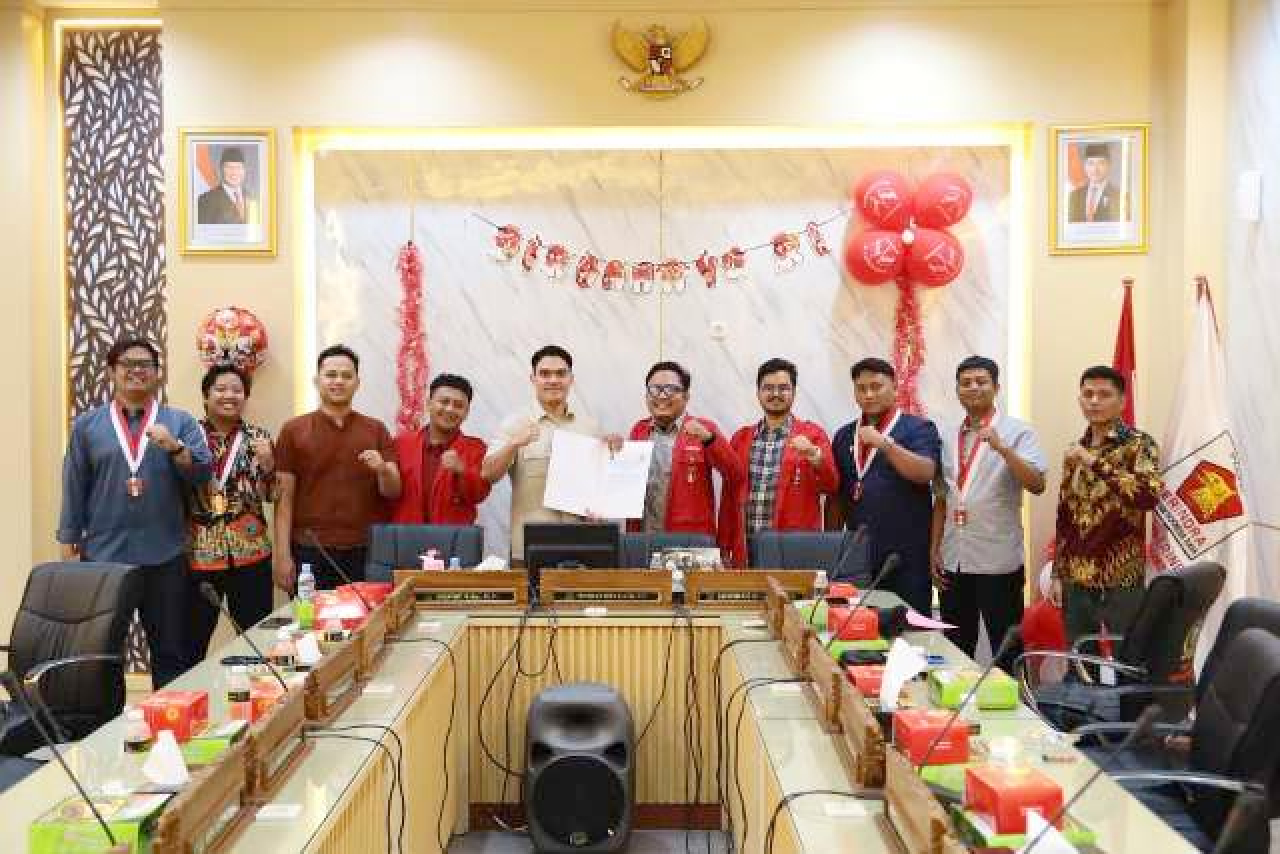 GMNI Surabaya Datangi Komisi E DPRD Jatim, Minta Tindaklanjuti Hal Ini!