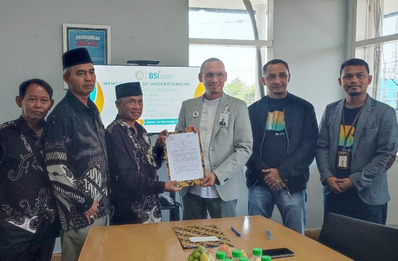 Majukan Ekonomi Syariah, Pokmas Segitiga Emas Pasuruan dan BSI Teken MoU!