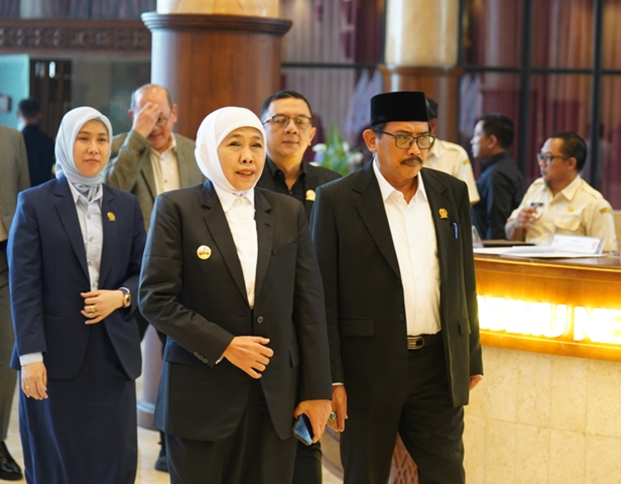 Khofifah Pangkas Belanja Modal hingga 40% di RAPBD 2026, DPRD Jatim Prihatin!