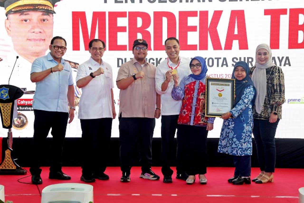 Surabaya Pecahkan Rekor MURI Penyuluhan TBC Terbanyak se-Indonesia