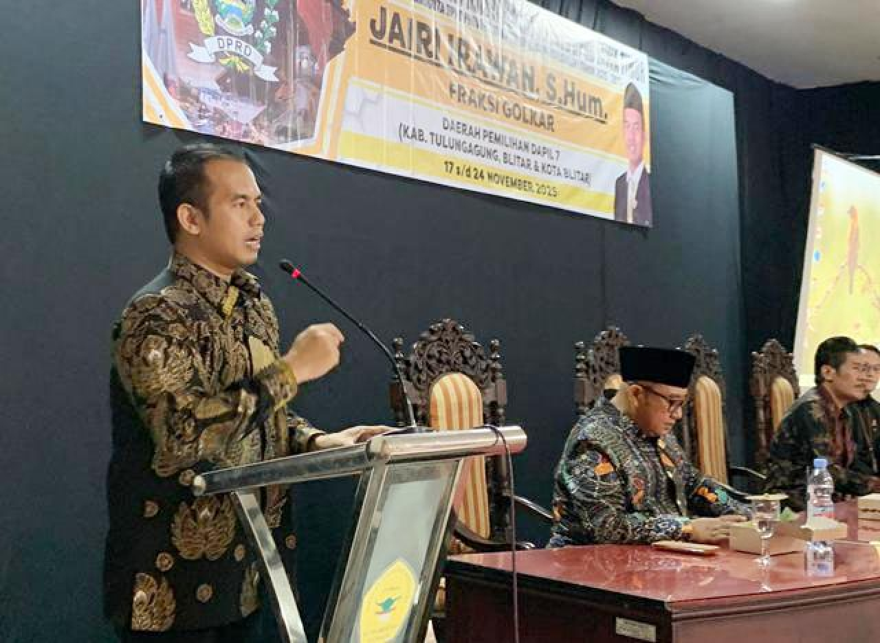 Gandeng LPK dan BPR Jatim, Jairi Irawan Cari Solusi Lulusan Stikes Bisa Kerja di LN!