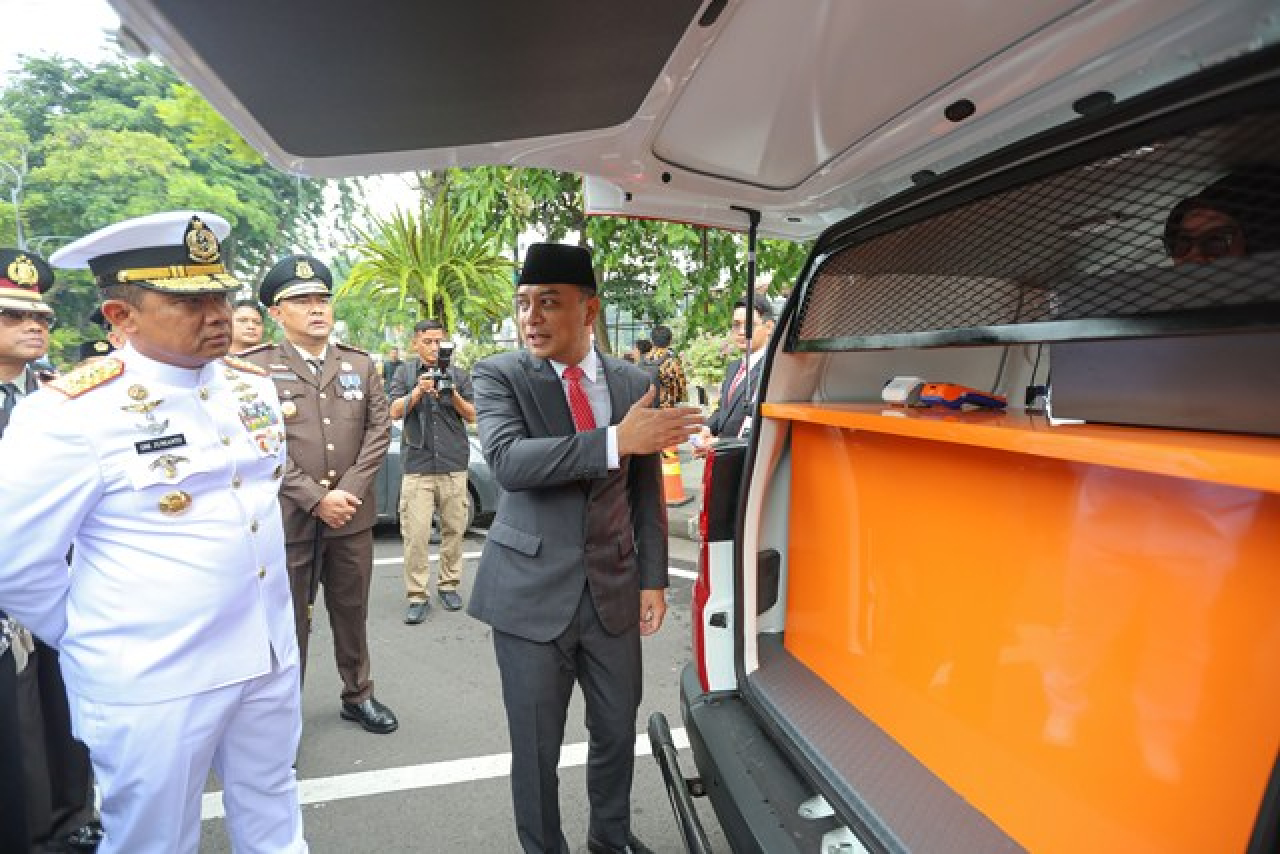 Akhiri Konflik di Lapangan, Pemkot Surabaya Luncurkan Parkir Nontunai!