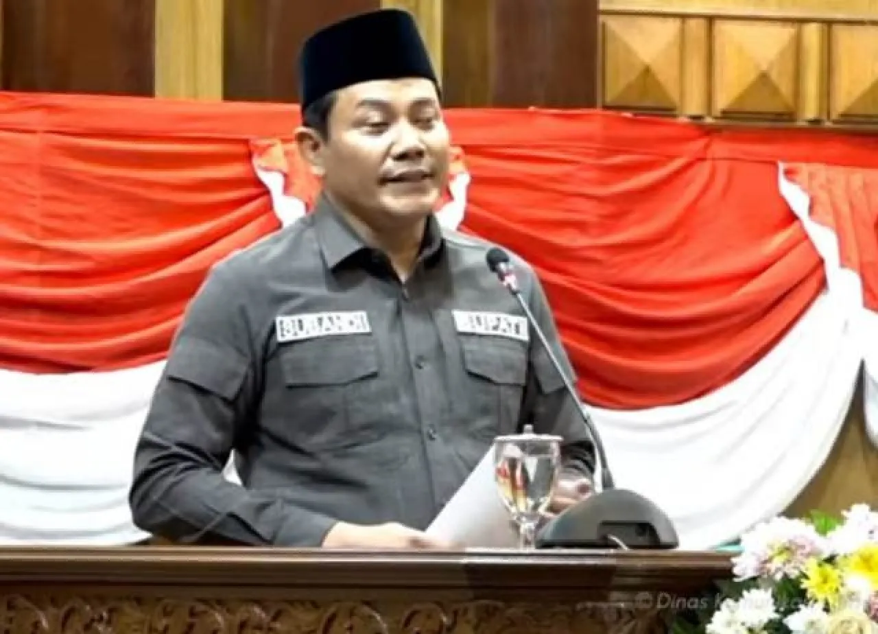 Kritisi LKPJ, DPRD Sidoarjo Sentil Subandi soal Pendidikan hingga Infrastruktur!
