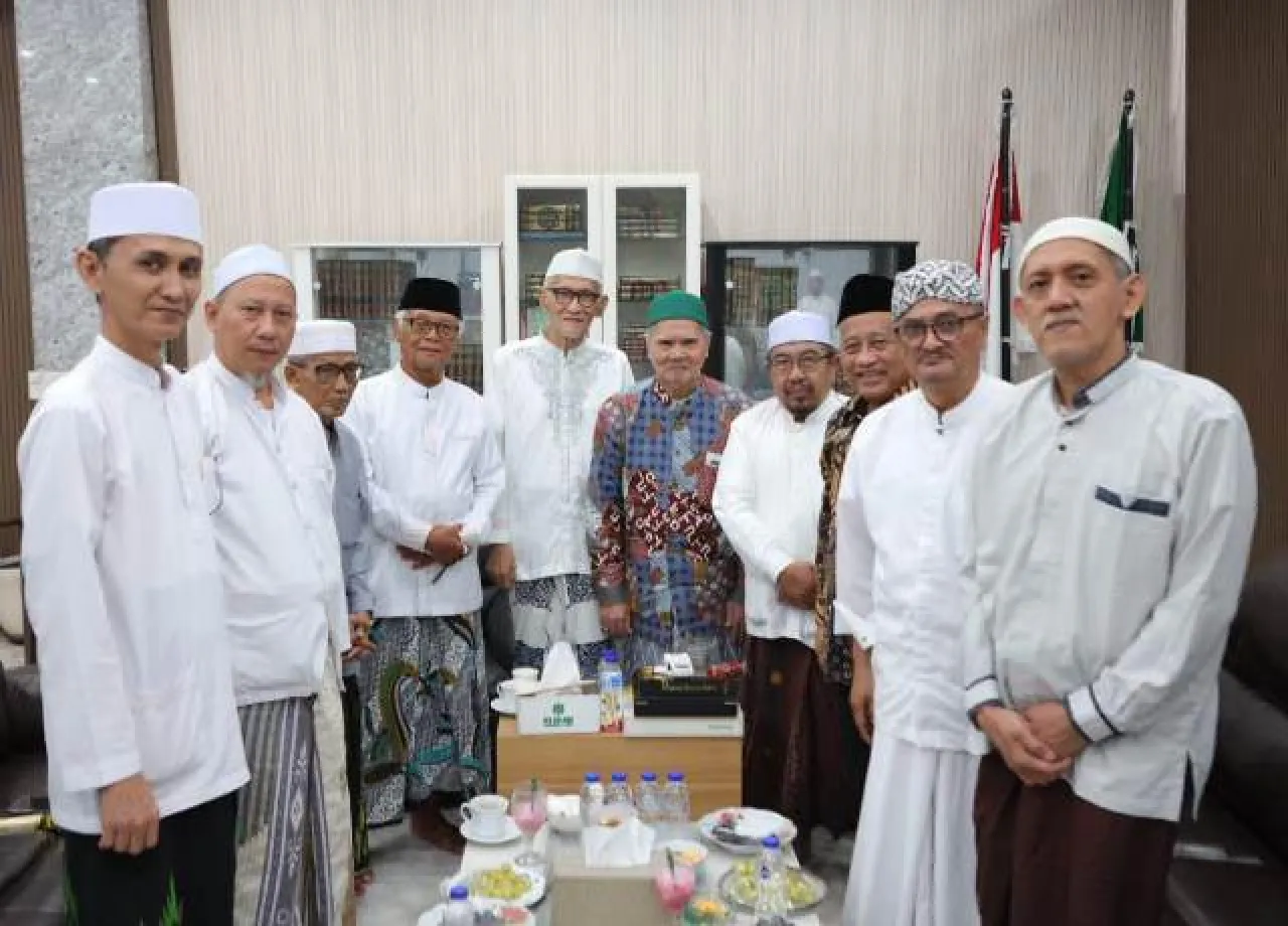 Rais Aam Minta Muktamar ke-35 Digelar 1-5 Agustus, Ketum PBNU Patuh!