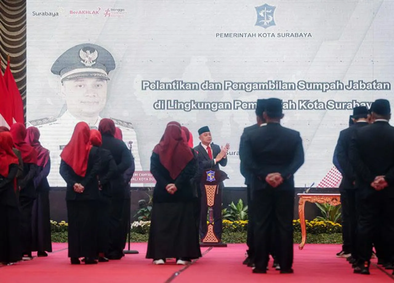 Buntut Kasus Dugaan Pungli SWK, Eri Cahyadi Copot Lurah Tambak Wedi!