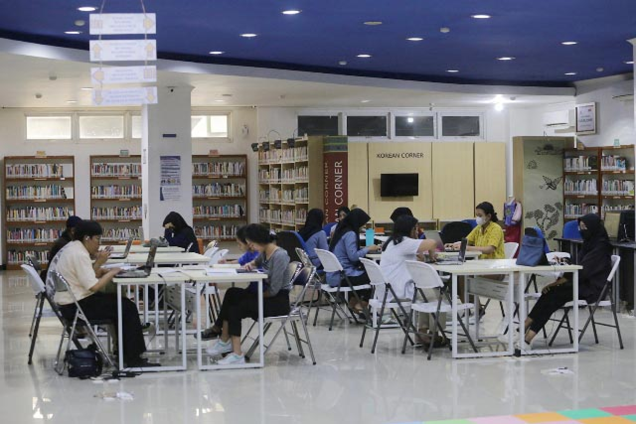 Kunjungan Perpustakaan di Surabaya Capai 474 Ribu, Mayoritas Pelajar!