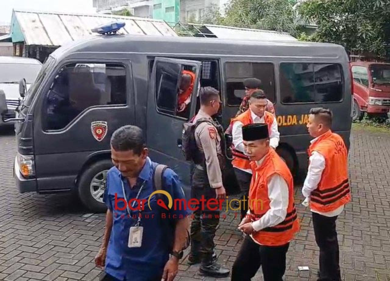 4 Mulai Diadili, 16 Tersangka Korupsi Hibah Jatim Masih Bebas Berkeliaran!