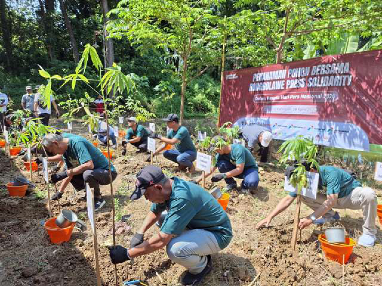 Festival Alam Lestari Tuban, RPS Tanam Pohon dan Tebar Puluhan Ribu Benih Ikan