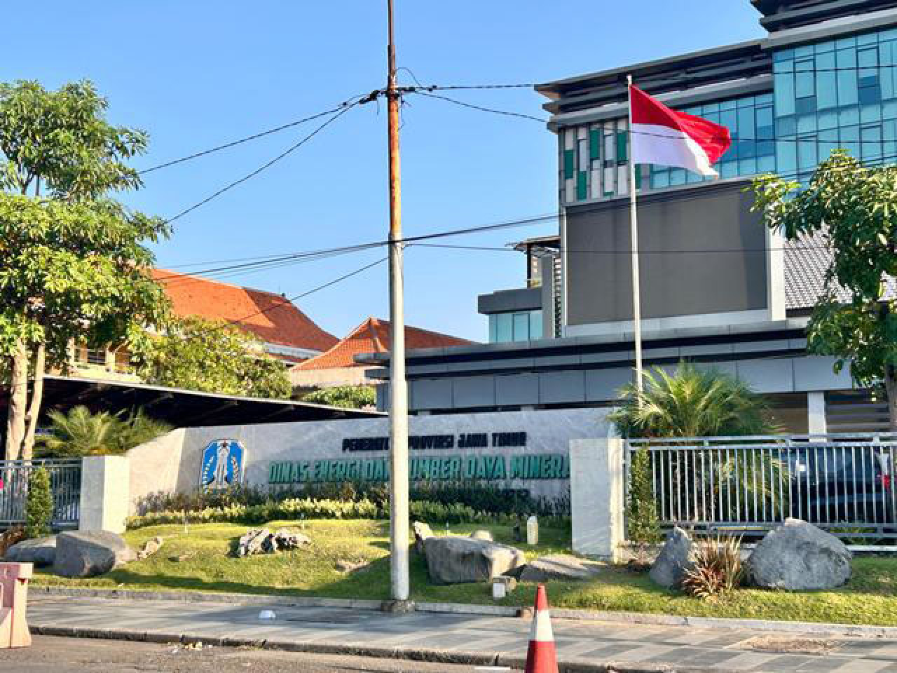 Kejati Kembali 'Obok-obok' Dinas ESDM Jatim, Bakal Ada Tersangka Baru?