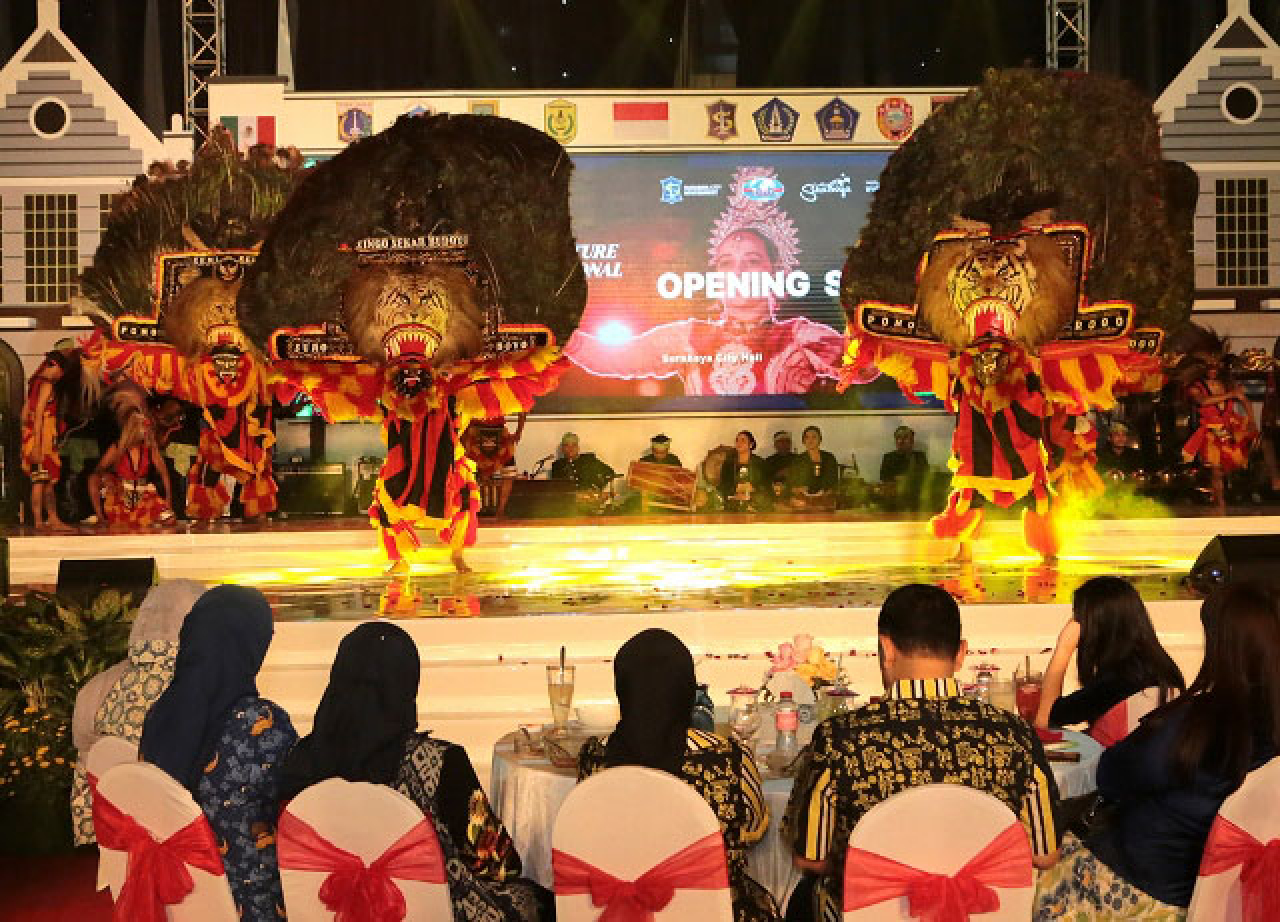 Ludruk dan Reog Kian Eksis di Surabaya, Pelaku Seni Rasakan Dukungan Pemkot!