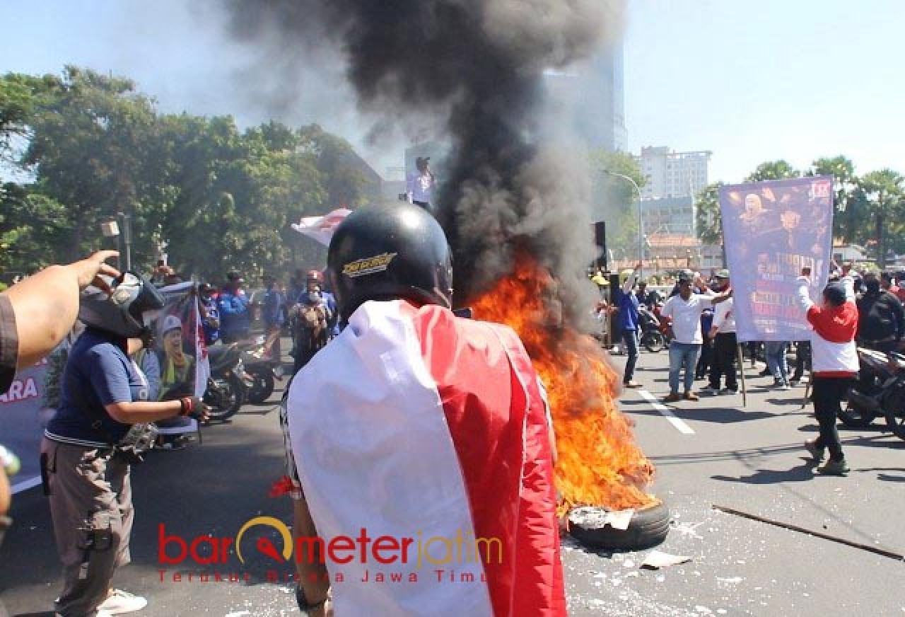 KCB Demo Dugaan Korupsi CSR PT PJU, Desak Kejati Jatim Ambil Alih Penyelidikan!