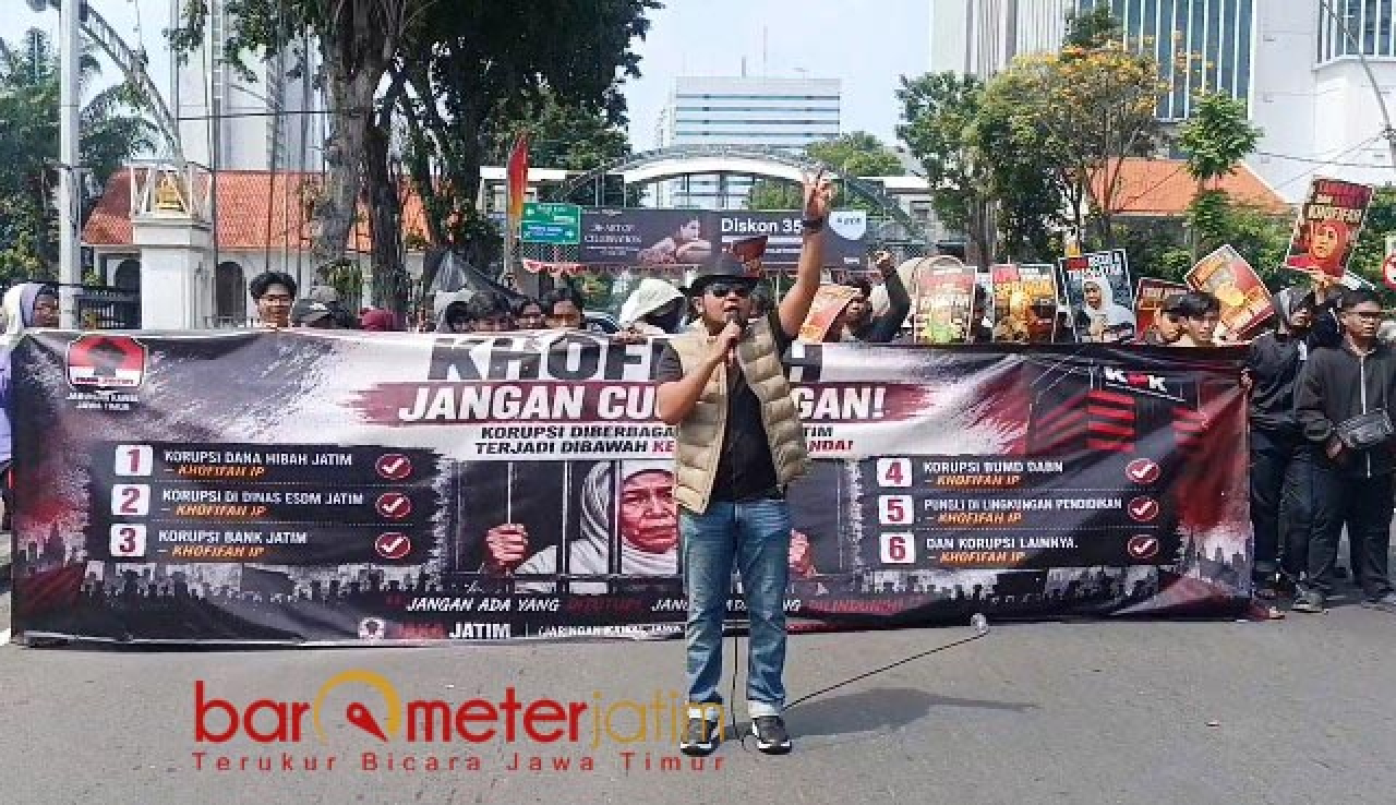 Jatim Bertubi-tubi Dihantam Kasus Korupsi, Demo: Khofifah Jangan Cuci Tangan!